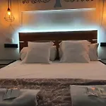 Ch Otello Rooms I - Madrid